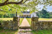 Historic Hawkins House Located on Sewanee Campus - B&B Sewanee
