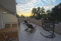 Apartamento con terraza