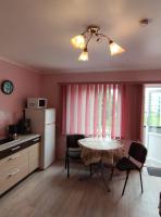 Zweibettzimmer mit Balkon