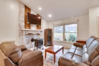 Lovely Massanutten Getaway with Resort Access! - Bed and Breakfast