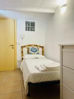 Single Room with Private Bathroom