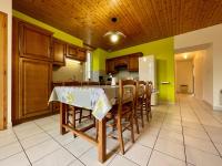 Maison de plain-pied rénovée en 2018 avec jardin privatif, calme, nature et activités à Saint-Julien - FR-1-582-265 - B&B