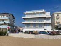 Seaview Levante new Apartments - Agenzia Cocal - Chambres d’hôtes Caorle