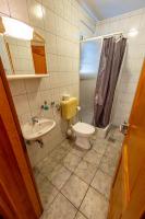 Zweibettzimmer mit eigenem Bad