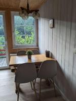 Hellaberg IV Ferienhaus am Waldrand mit Sauna & großer Terrasse - B&B Langenbach