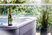 RajSki Apartament 205 Z PRYWATNYM JACUZZI NA BALKONIE Z WIDOKIEM NA GÓRY - B&B