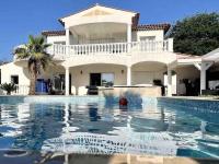 Magnifique villa spacieuse vacance dans le SUD - Chambres d’hôtes
