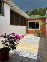 Proyecto Nirodha Orosi, Provincia de Cartago - B&B