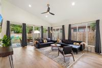 White Dove Pool House- Modern Luxury 4br Home Near Lake Travis Wpool - B&B