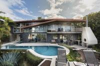 Casa Brisas Del Mar- Luxury 6 Bedroom Ocean View Home - B&B