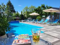 Apartament w Domu Wypoczynkowym Zacisze - Chambres d’hôtes Stegna