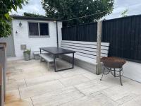 Southsea rental for families, friends and contractors - B&B Portsmouth