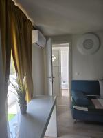 Paloma 2-Min Walk to Beach, King Bed, Ensuite, Outdoor Hotspa - Chambres d'hôtes Vir