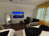 3 bed 3 bath home Dtown Gainesville - B&B Gainesville