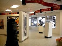 The Montgomery Manor - 5 Bedroom 4 Bath with Pool and Garage - B&B Montgomery