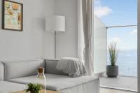 Endless ocean views with private balcony - B&B Aarhus