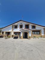 Apartamento con jardín y parking privado - Bed and Breakfast