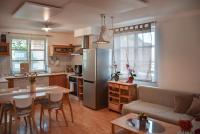 Two-Bedroom Deluxe Apartment with Balcony