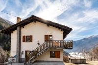 Relax & Sports -Cervinia- Maison Valtournenche - Bed and Breakfast