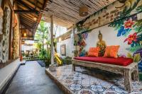 Cozy and Authentic 1-BDR with Balinese Temples - Bed and Breakfast Ubud