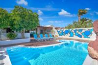 Casa Petra Peaceful & Private, Sea Views, Pool & BBQ - Ferienwohnung Playa Blanca