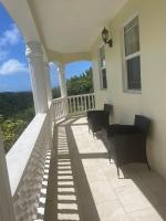 Ocean Breeze Comfort - B&B East End