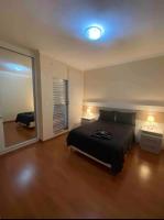 Próximo ao centro, 3 quartos com suíte - B&B Poços de Caldas