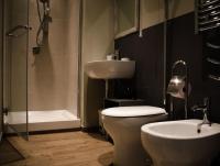 Chambre Double ou Lits Jumeaux avec Salle de Bains Privative