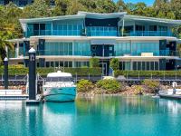 4 bedroom marina view – Apartment 8
