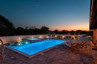 NEW! Luxury Villa Meden Dol with heated pool, Hot-Tub, 2 Saunas - Ferienwohnung