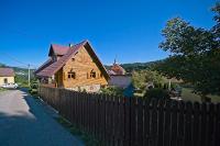 Kuća "Karličevi" s rustikalnim interijerom, okružena prirodom - B&B Skrad