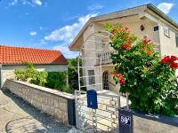 Villa Theresa - Ferienwohnung Donji Zagon