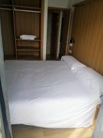 Appartamento con 2 Camere da Letto e Vista Mare