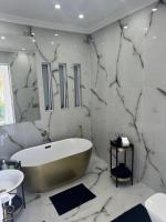 Golden Suite Apartment Summerstrand - Ferienwohnung Port Elizabeth