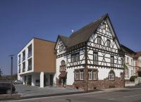 living TIMELESS- Stylische Design Apartments nahe Europa-Park und Elsass mit Balkon und privatem Parkplatz - Ferienwohnung