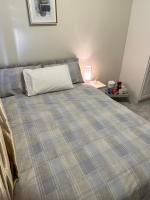 Amazing Bedroom in Dublin - B&B Clondalkin