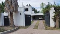 Villa Entre Fresnos - Bed and Breakfast