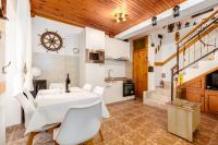 Restored stone house in Herceg Novi-Captain's legacy - B&B Herceg Novi