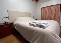 Casa del Pinar-Plottier- Alquiler Mensual-La Mejor Ubicación-Garaje Cerra do - B&B Plottier