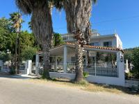 Evia Bay Suites and Retreats - B&B