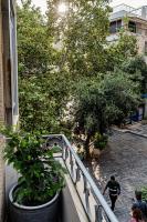 Plaka Grace-Elegant Hideaway under Acropolis - B&B Athens