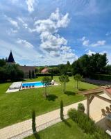 D4 Apartments Dörgicse - Chambres d’hôtes Dörgicse