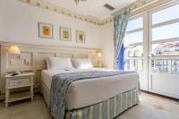 One-Bedroom Apartment with Balcony and Sea View