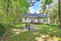 Becket Home with 3-Season Porch Walk to Lake Access - B&B