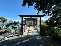 The East Room - Sahhali On The Bluffs - B&B