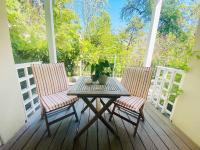 Two Room Apartment with Terrace - Findling