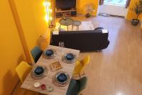 Avignon apartement à 2 pas du Palais de Papes - B&B