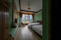 Deluxe Double or Twin Room with Mountain View