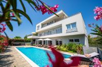 Villa Chillax Inn - B&B