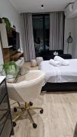 Ellipse Apartment, Lush Hideaway - Chambres d’hôtes